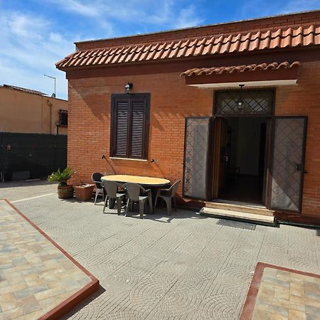 Apartamento Relax Fiumicino Exterior foto